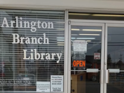 photo of Arlington library building