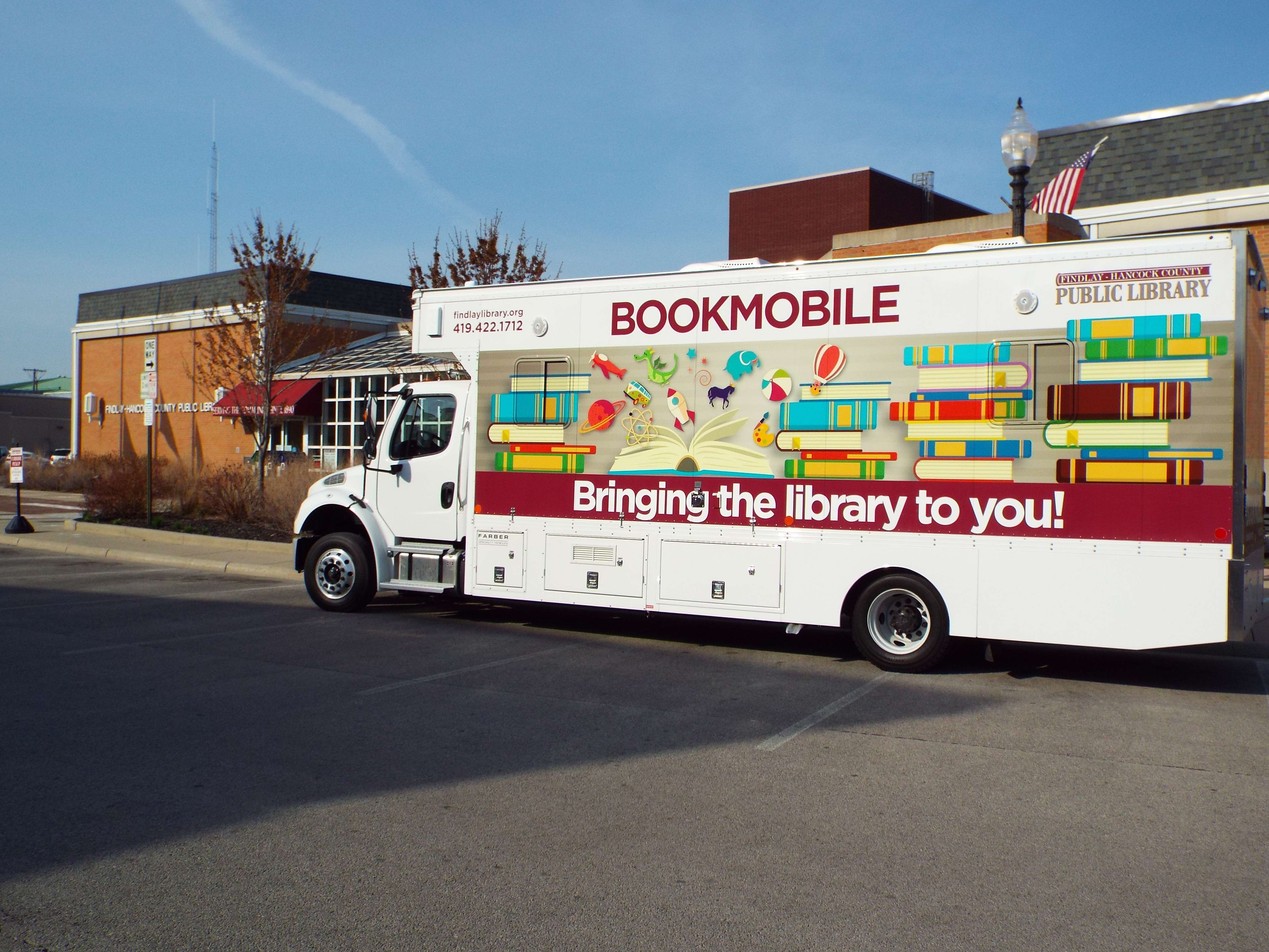 photo of bookmobile