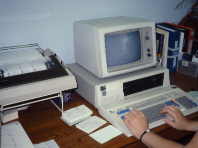 photo of dynix computer system